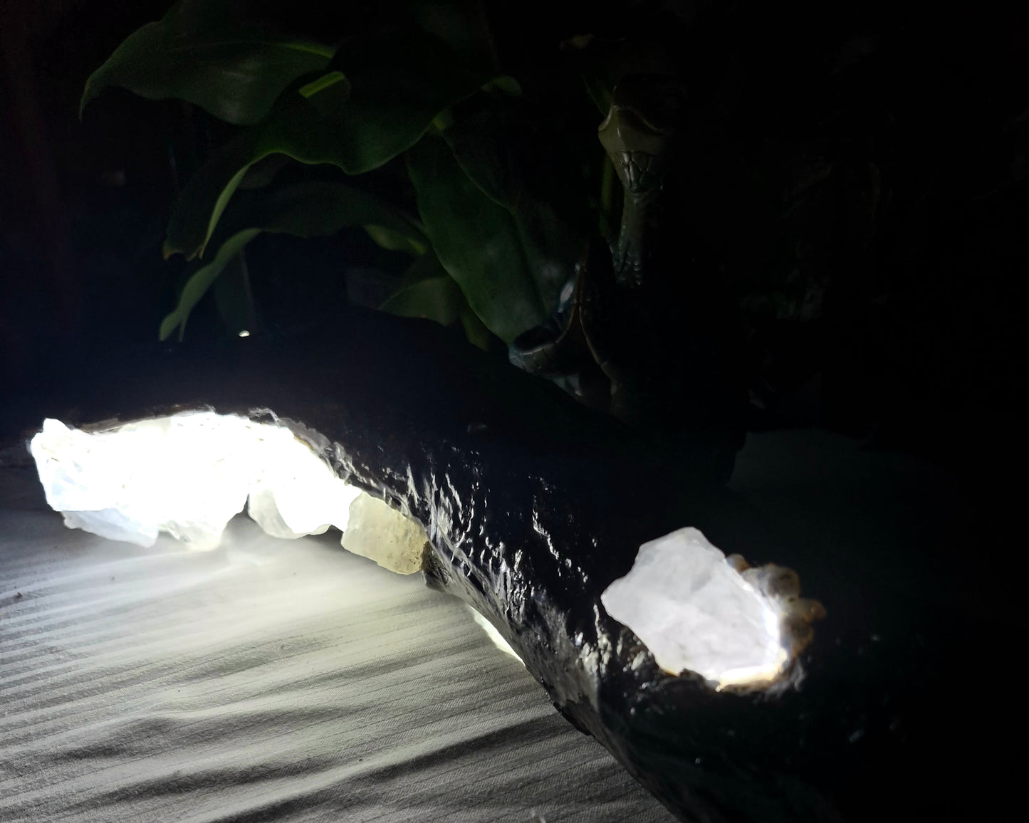 Handcrafted Driftwood Clear Quartz Lamp